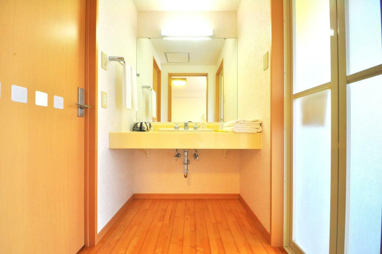 Marine Lodge Marea Ishigaki Ishigaki  Экстерьер фото